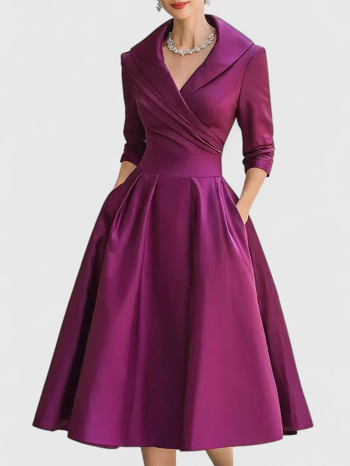 GRETA – ELEGANT KLÄNNING MED KRAGE