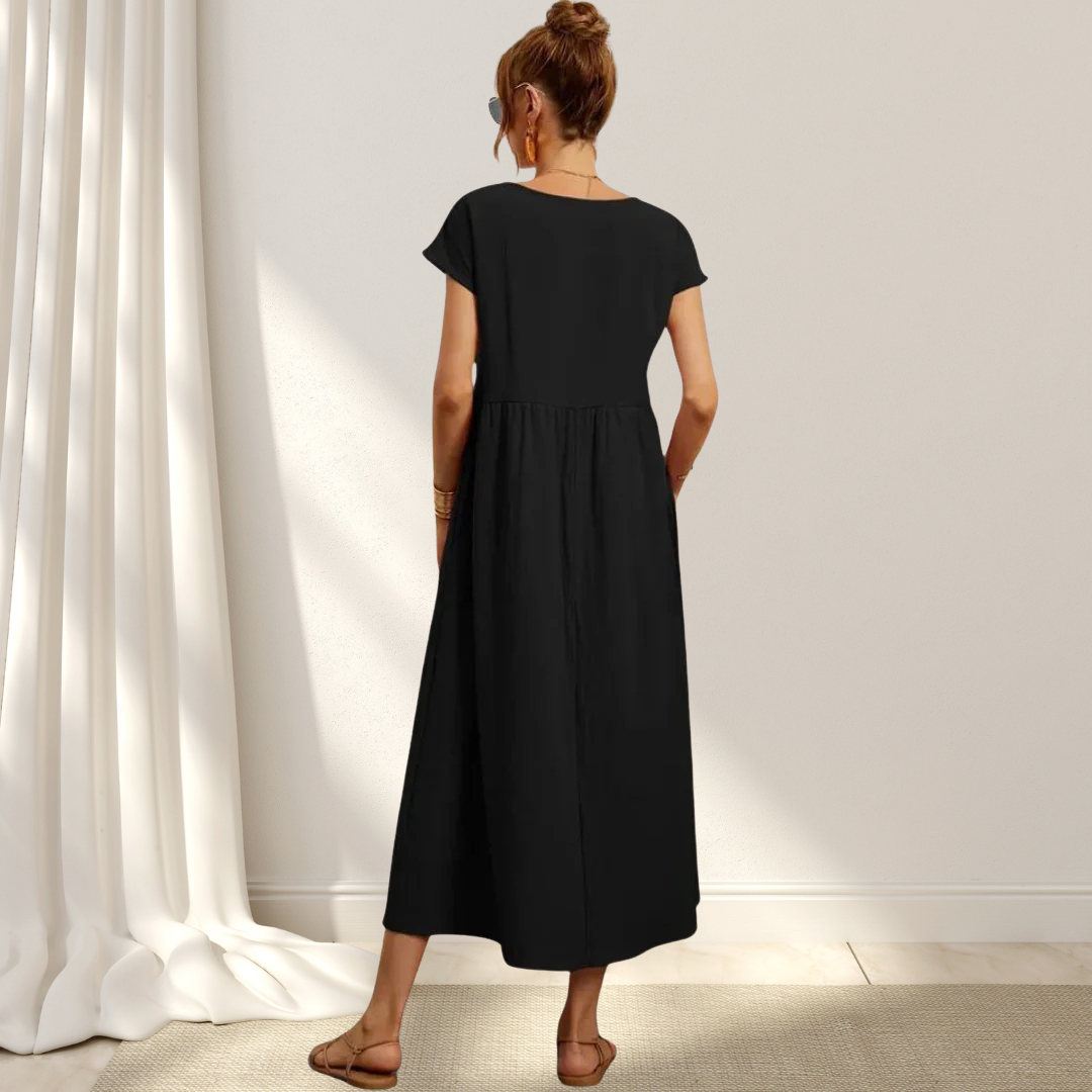 Clio – Elegant Sommarklänning – Lätt, Smickrande & Täcker Magen