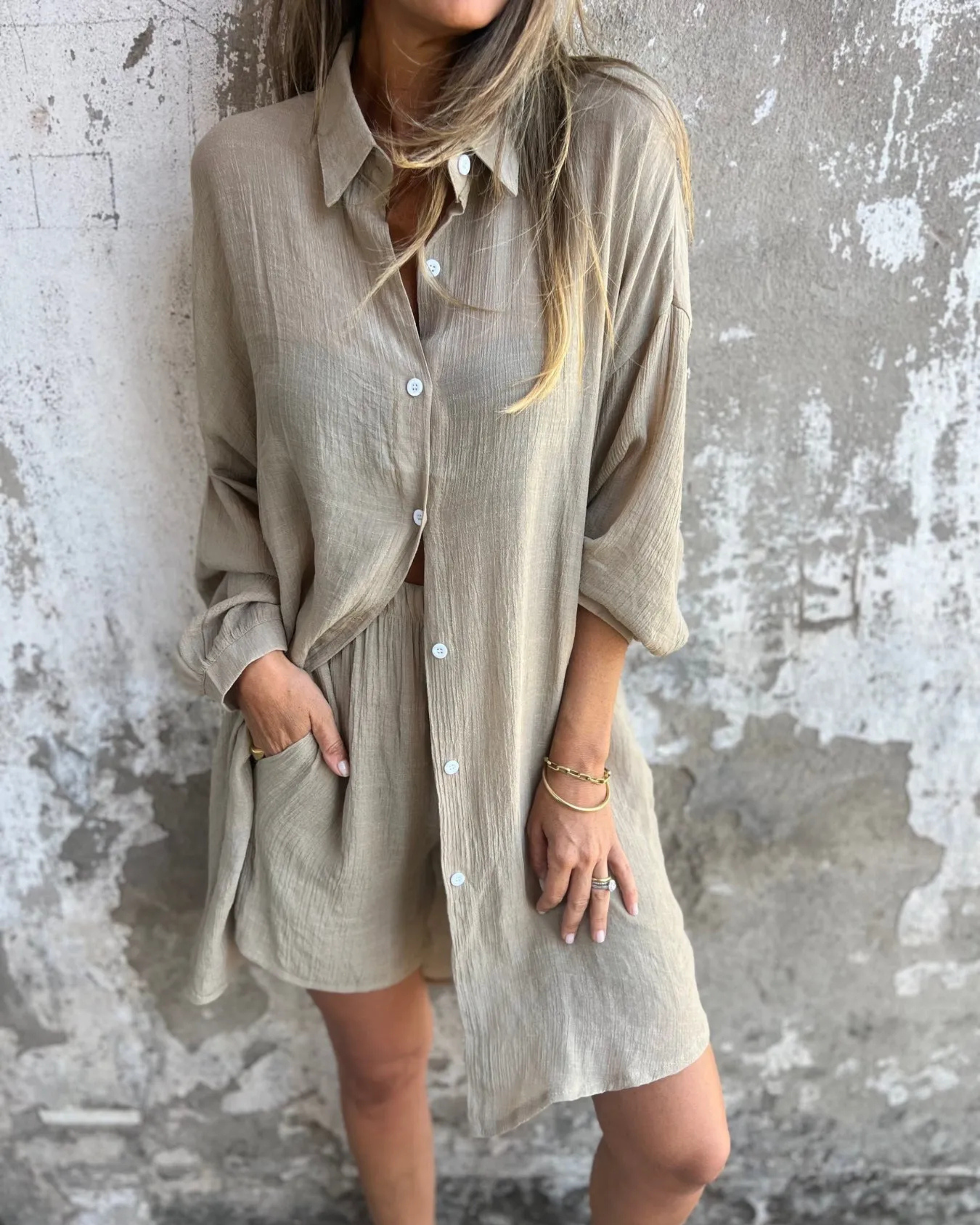 Magdalena - Avslappnad Chic Skjorta & Shorts Set