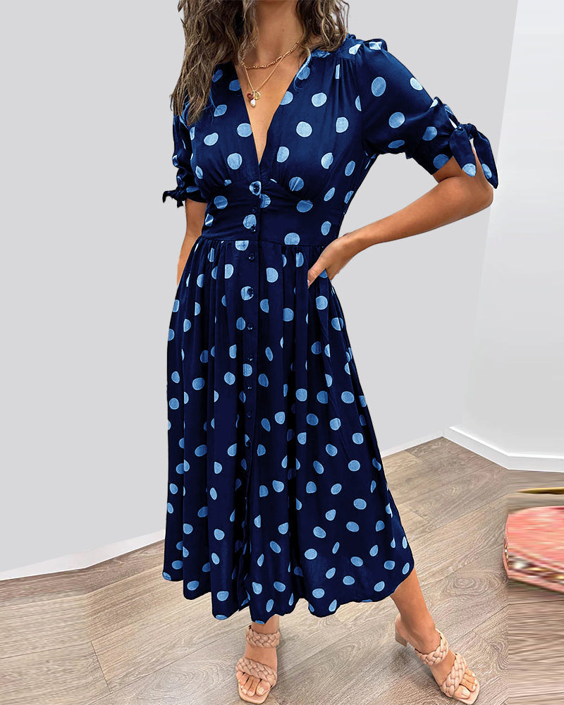 Elva - Elegant Prickig Klänning
