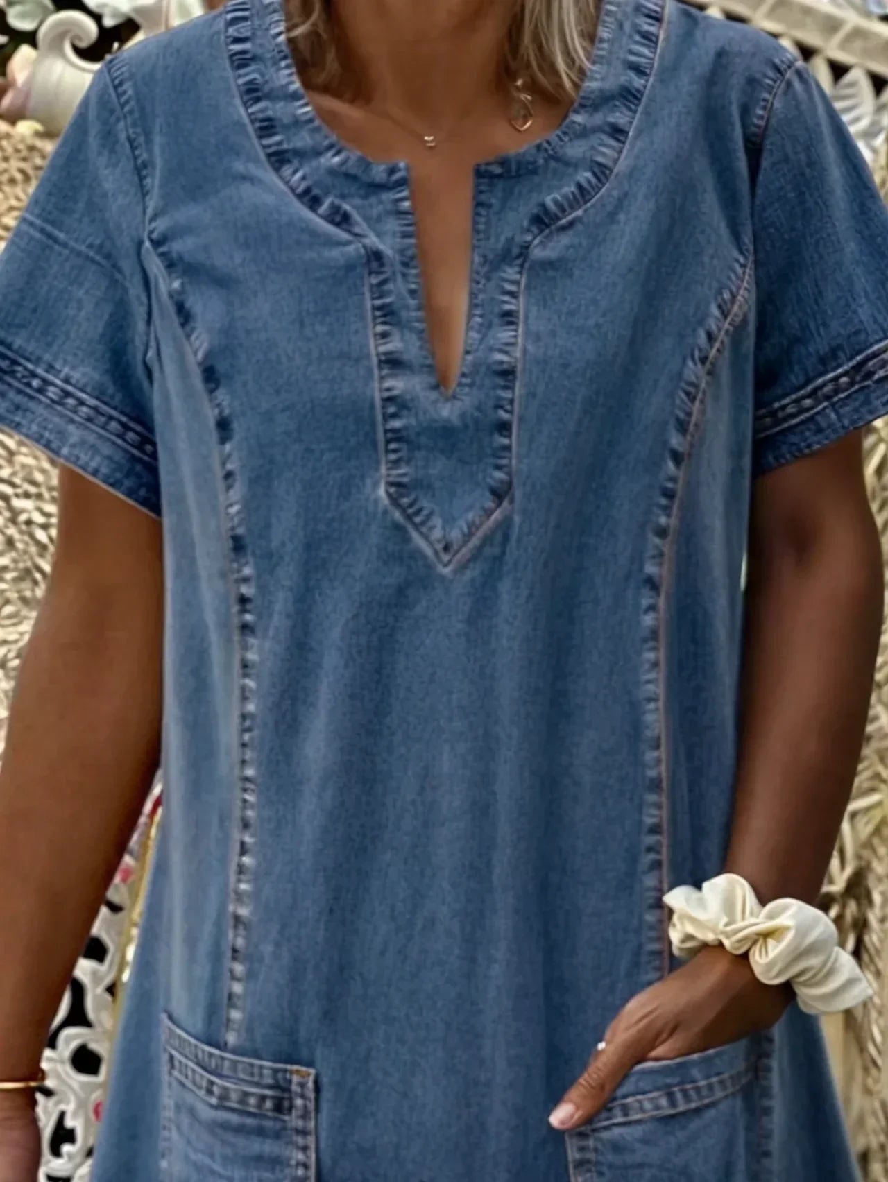 Estelle - Mjuk Sommarklänning i Denim