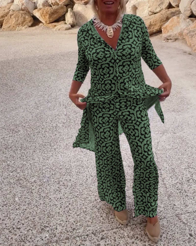 Elva - Vintageinspirerad Ensemble med Revers och Knappar