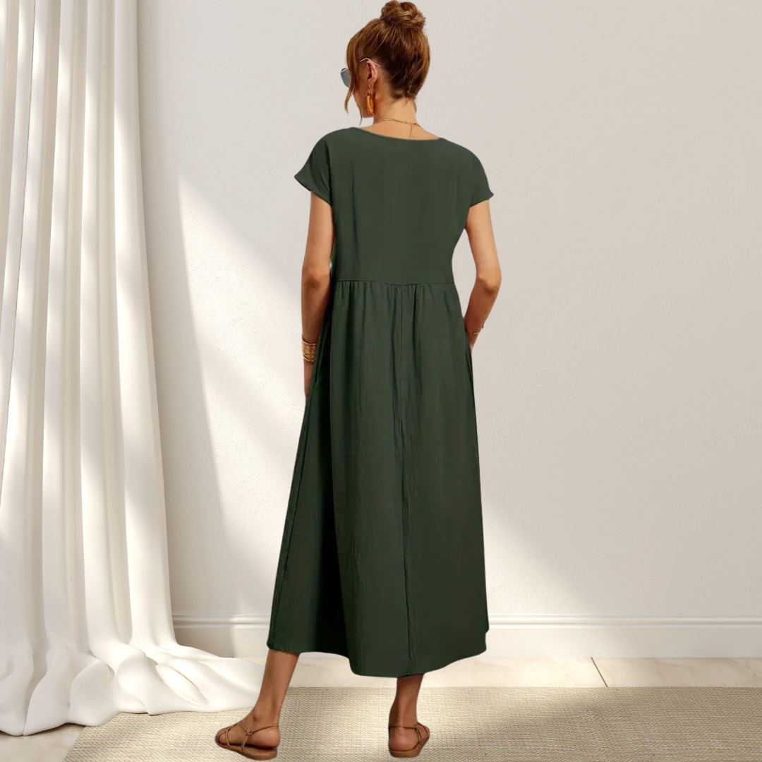 Clio – Elegant Sommarklänning – Lätt, Smickrande & Täcker Magen