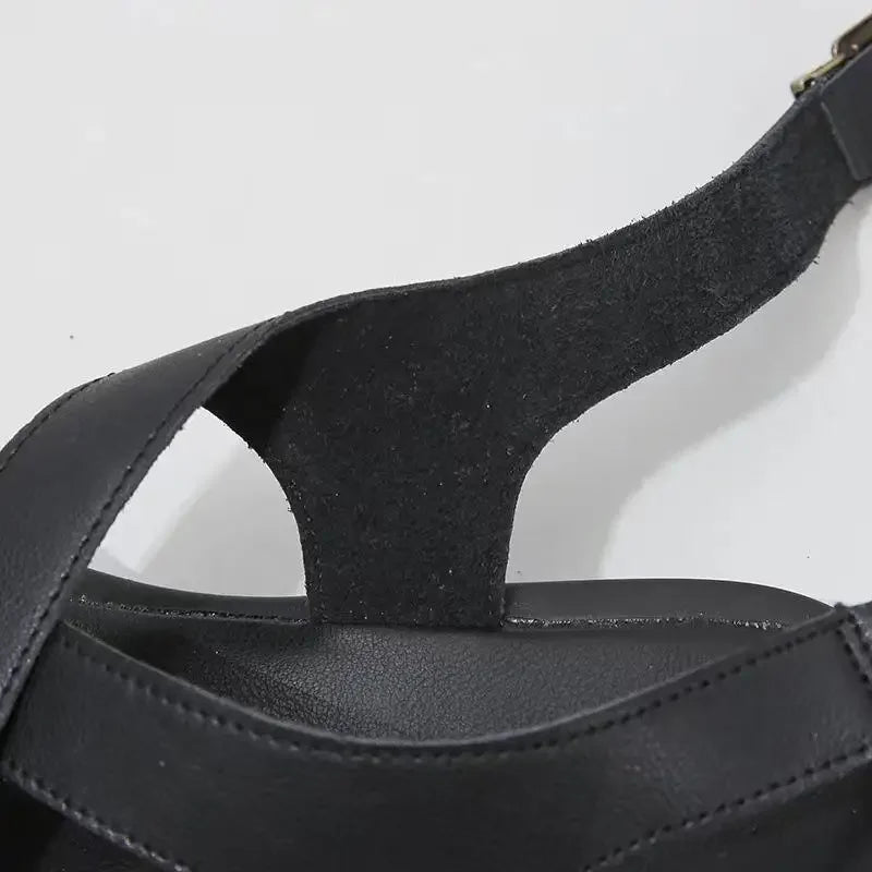 Veda – Lätta och Eleganta Ortopediska Sandaler