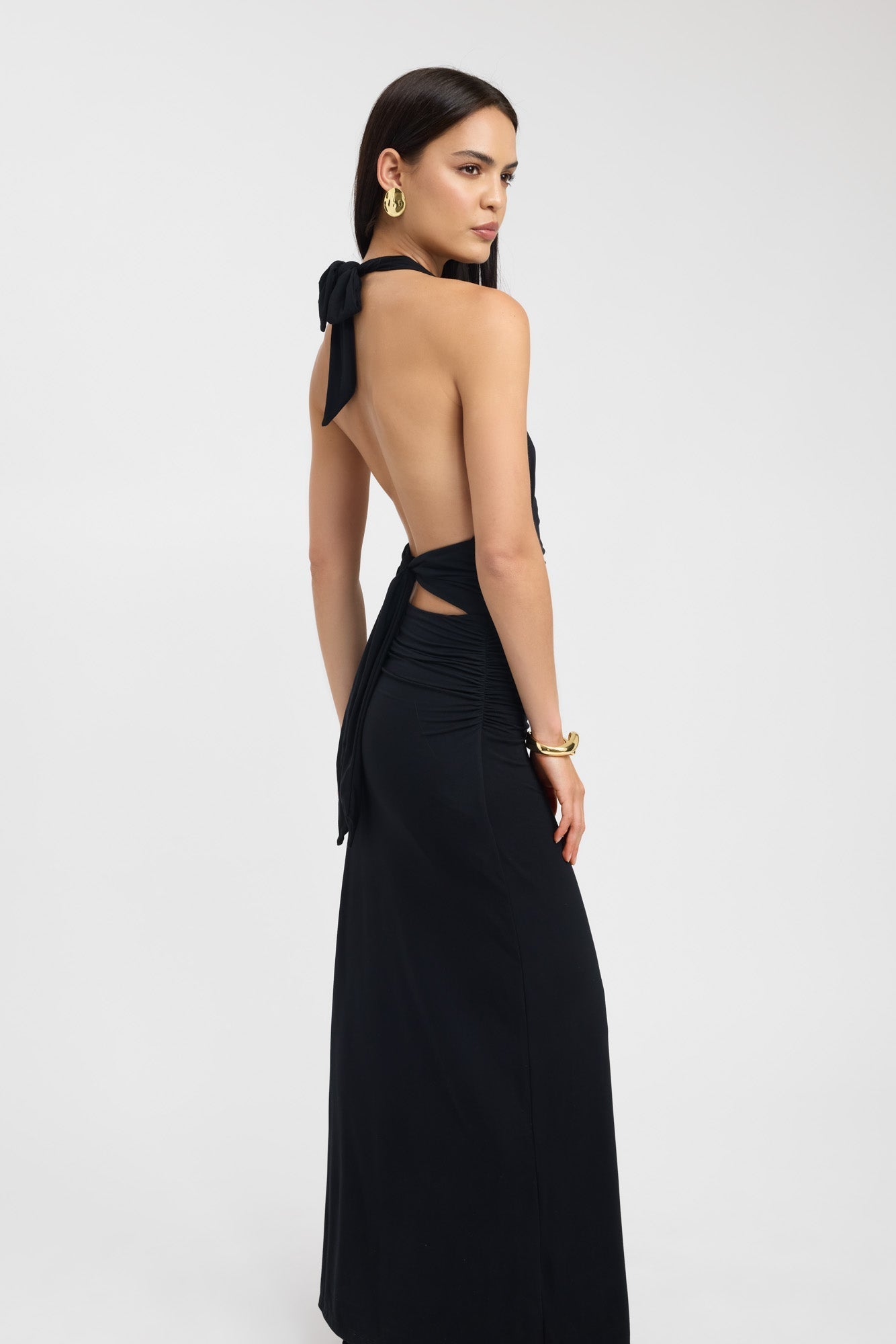 Elva - Elegant Halterneck Maxiklänning