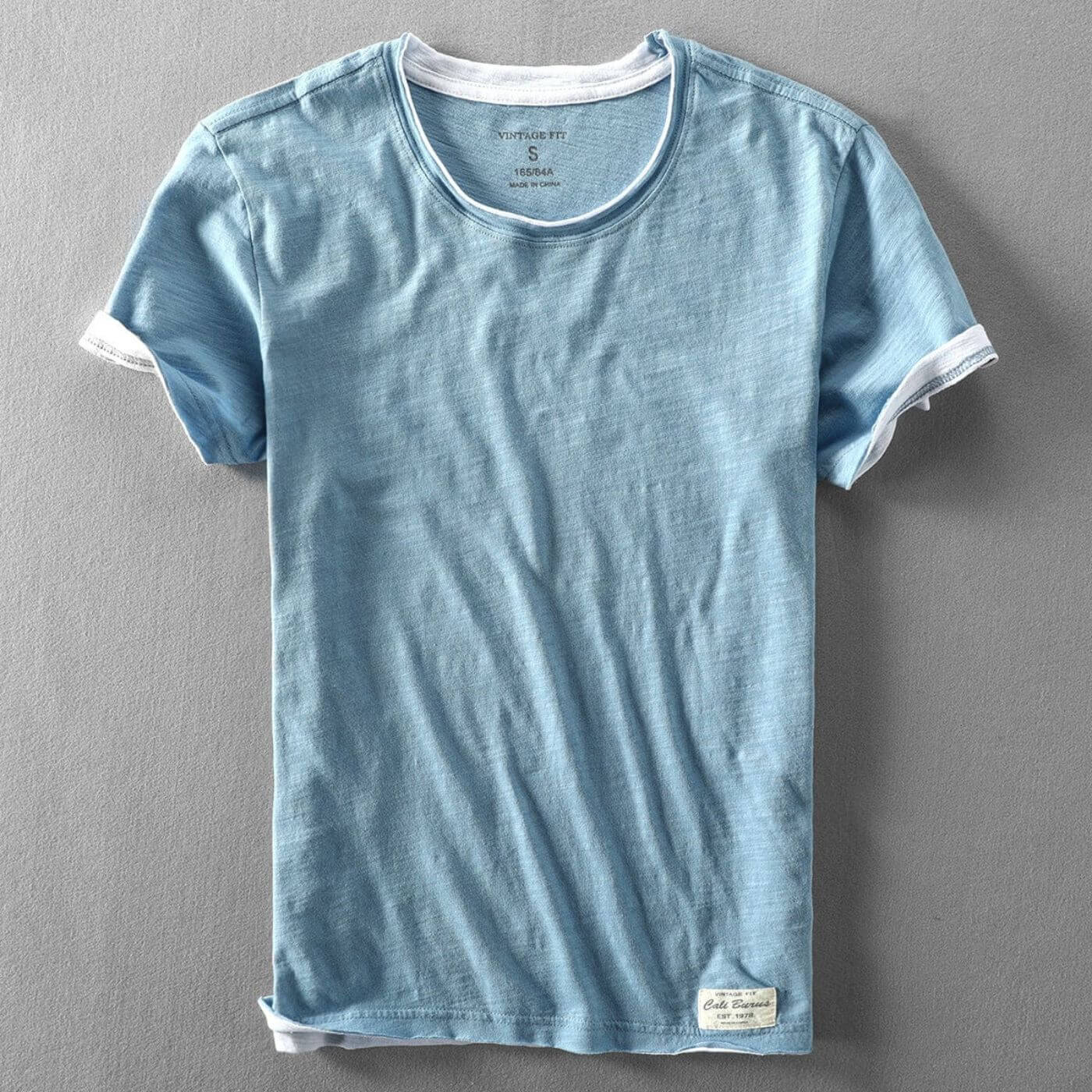 John – Bekväm T-shirt i Hög Kvalitet Perfekt För Sommaren