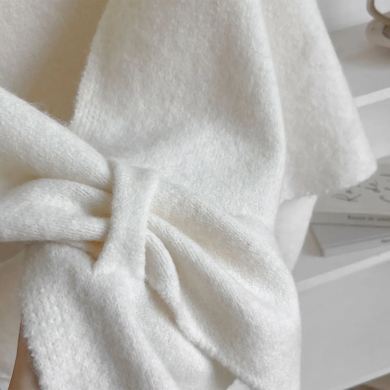 LOCIS – ELEGANT SJAL MED KNUTDETALJ
