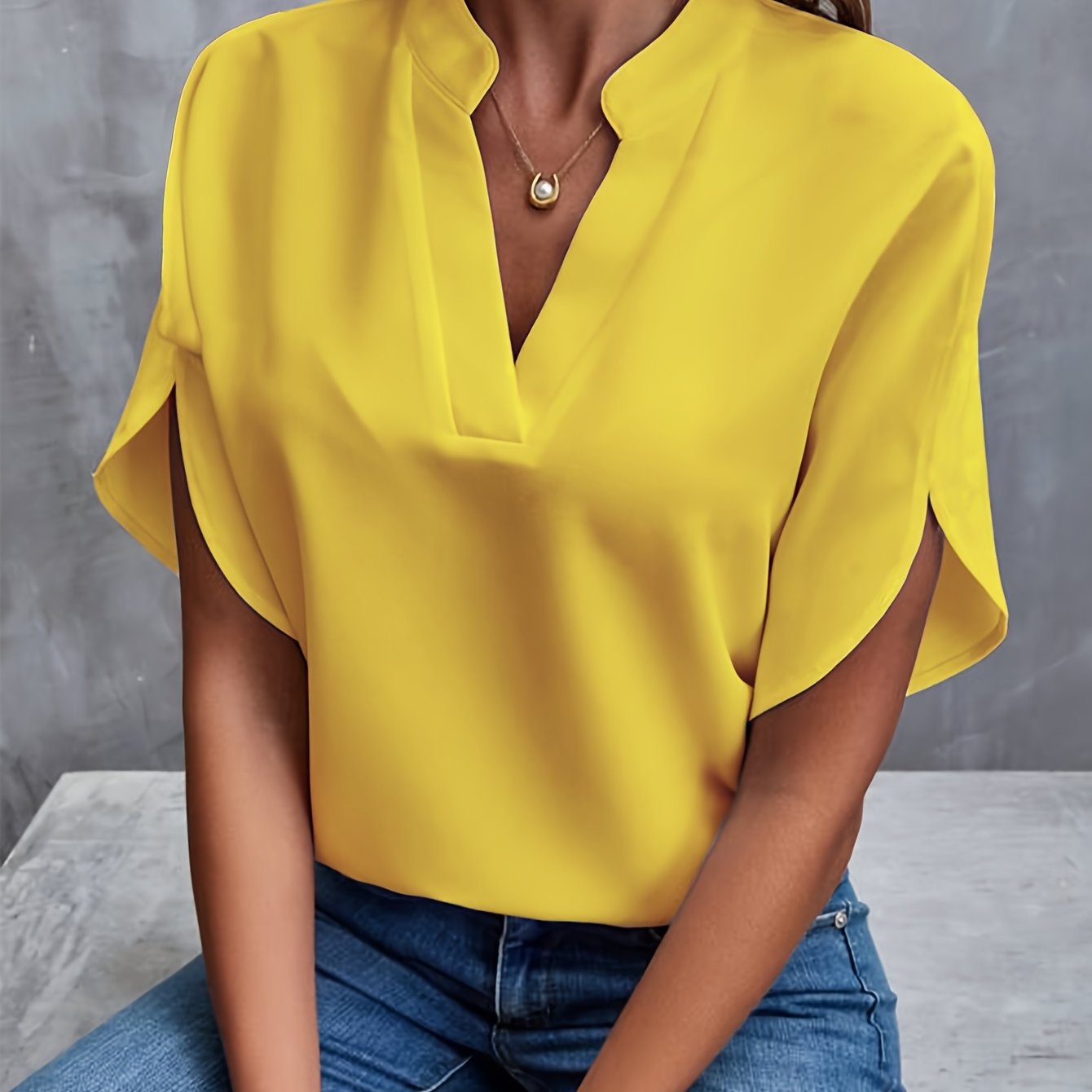 Vivi - Elegant Lätt Blus för Kvinnor