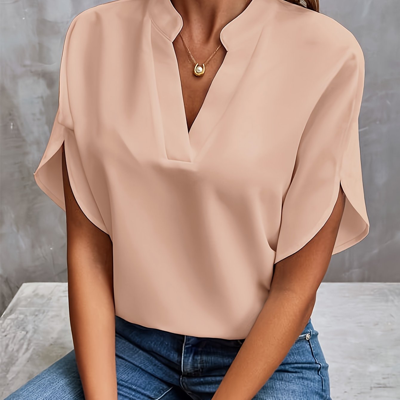 Vivi - Elegant Lätt Blus för Kvinnor