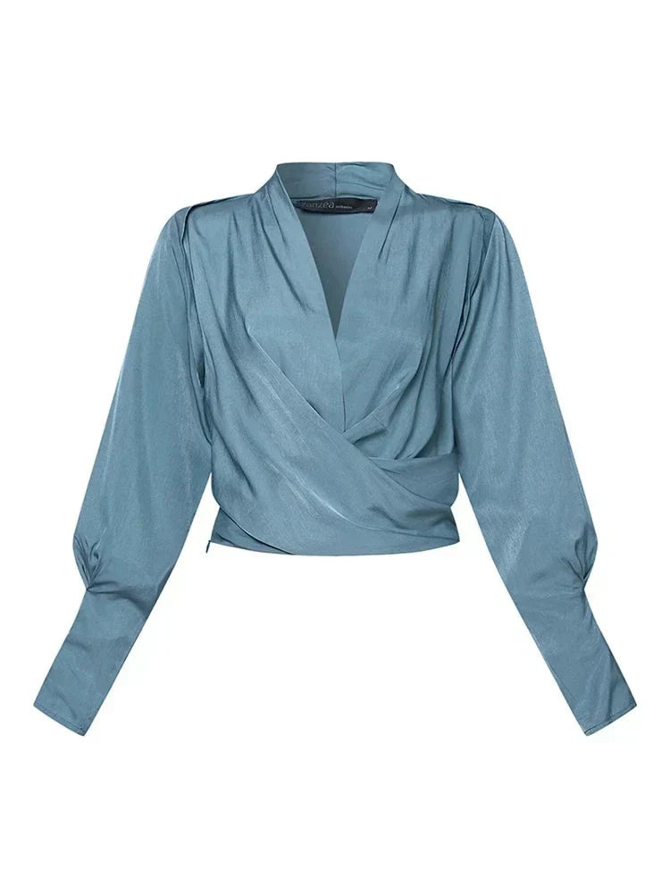 MIRELLA – ELEGANT DRAPERAD BLUS MED V-RINGNING