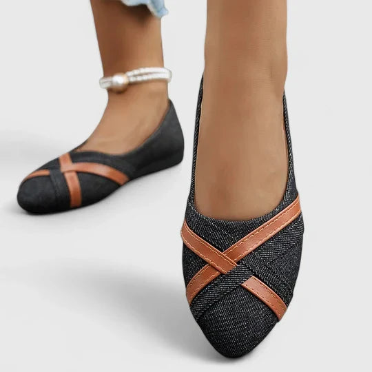 ALMA – VARDAGSBALLERINAS MED KORSDETALJ