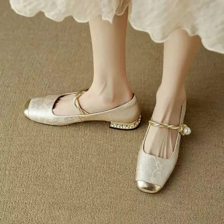 Elva - Mary Janes