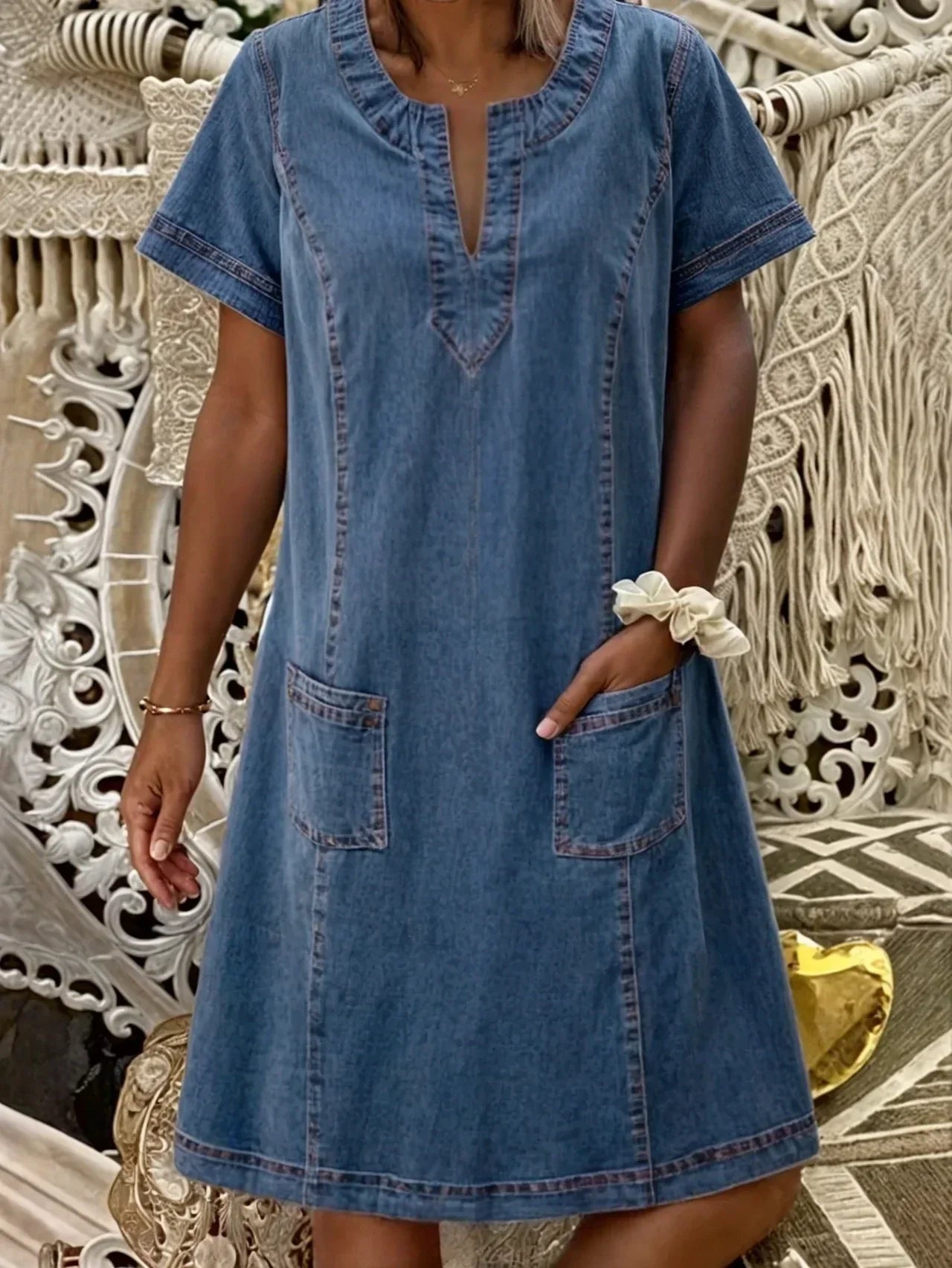 Estelle - Mjuk Sommarklänning i Denim