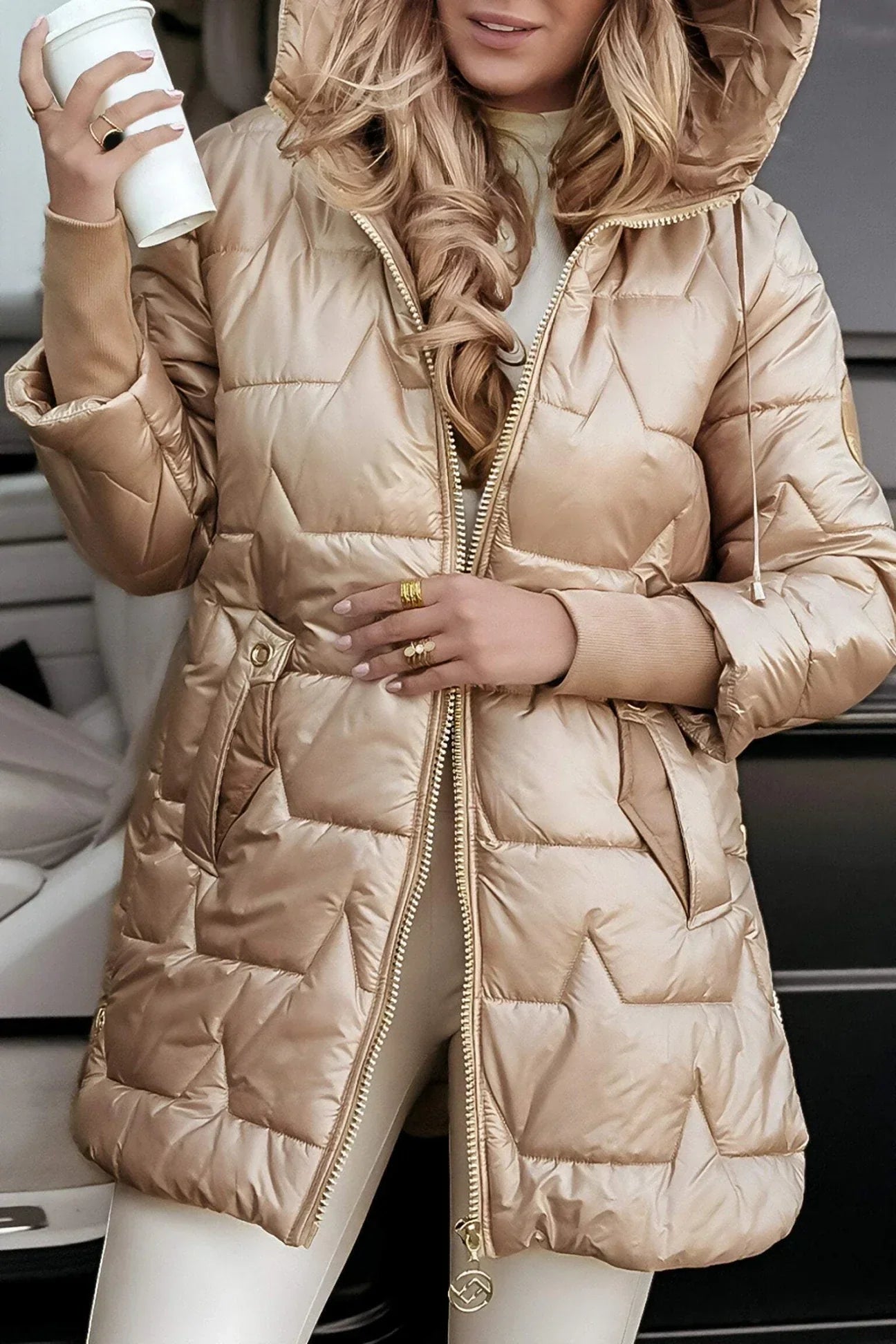 Elva - Elegant vinterkappa med huva