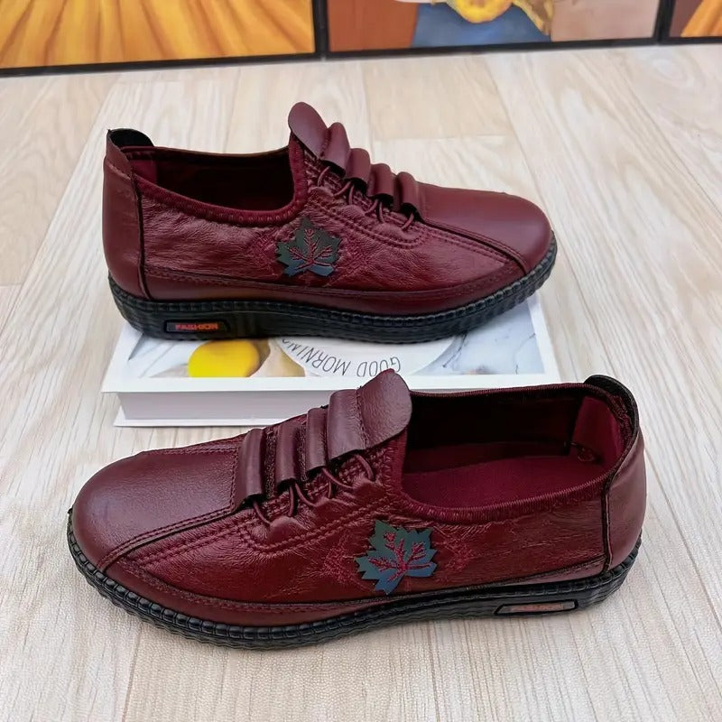 MAJA – BEKVÄMA SLIP-ON SKOR