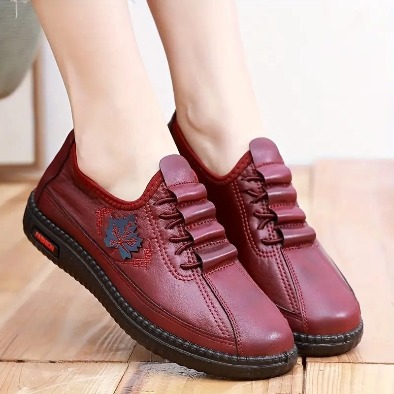 MAJA – BEKVÄMA SLIP-ON SKOR