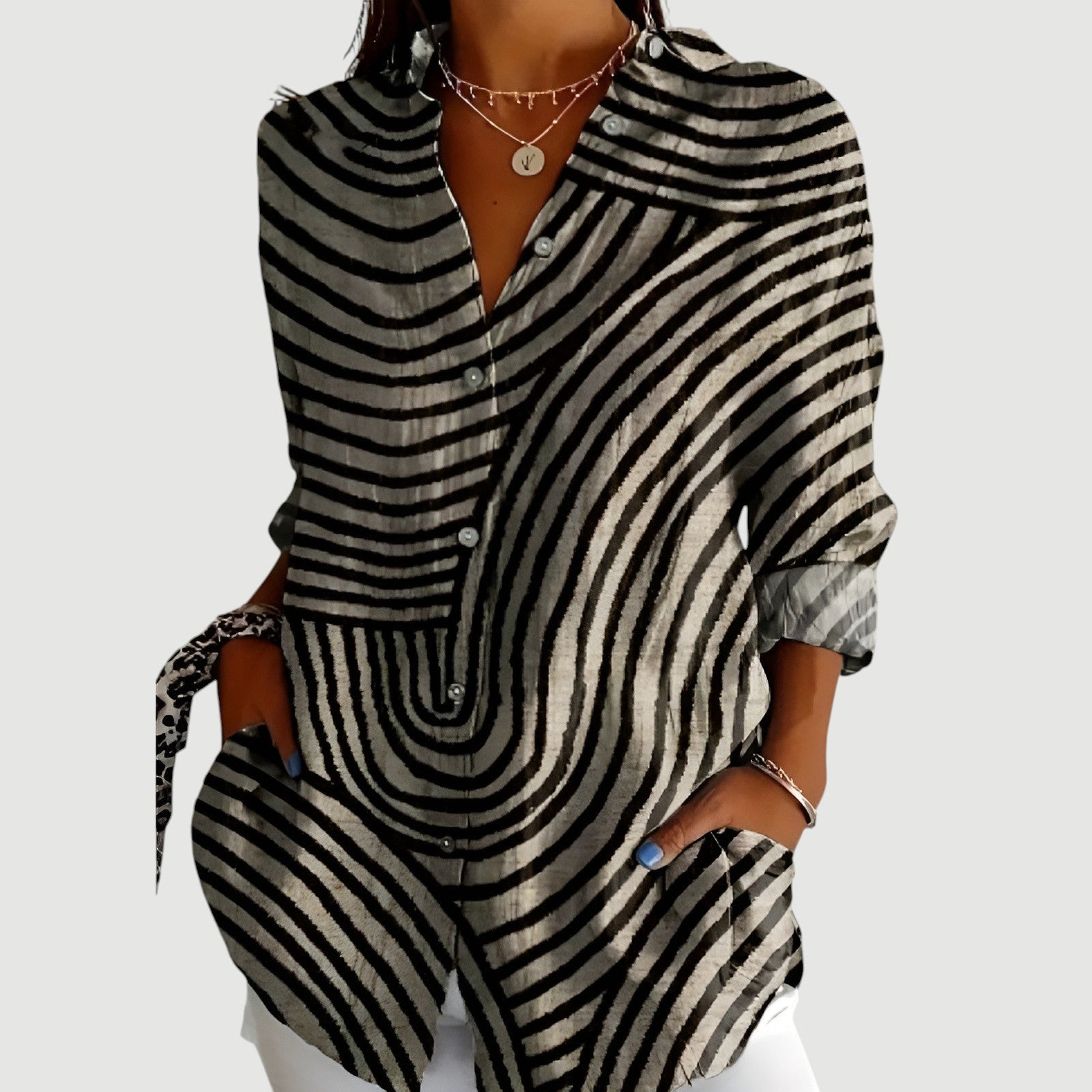 Lilou - Vardaglig Blus med Färgglad Design