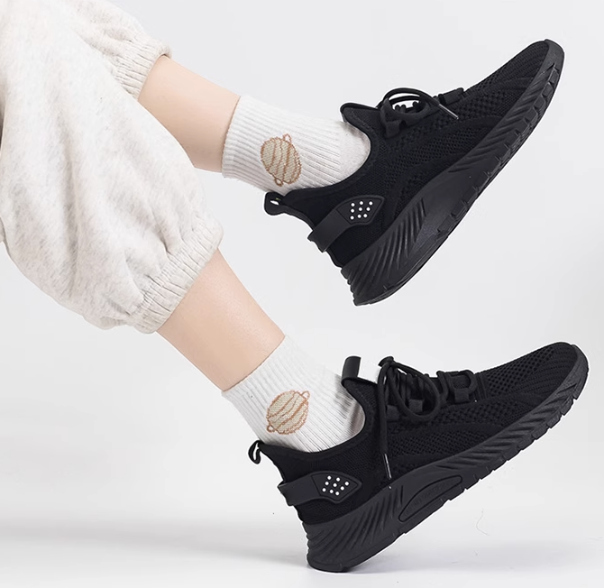 Claire - Andningsbara Ortopediska Sneakers för Utomhusbruk