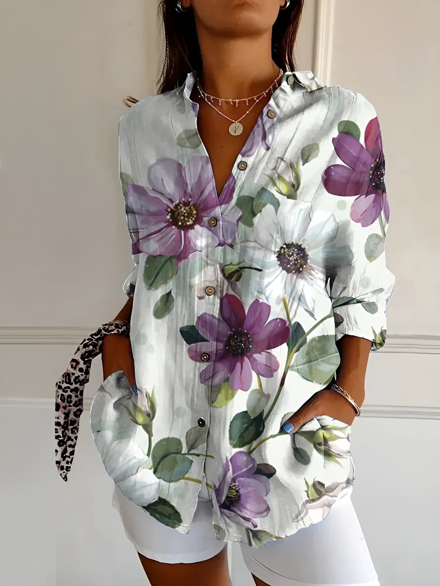 Cerelia - Stilren Blus med Blommigt Mönster