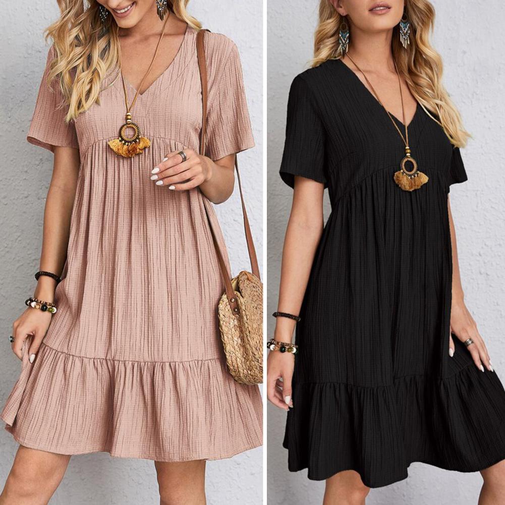 Danielle – Elegant Sommarklänning med Magen Täckande Design