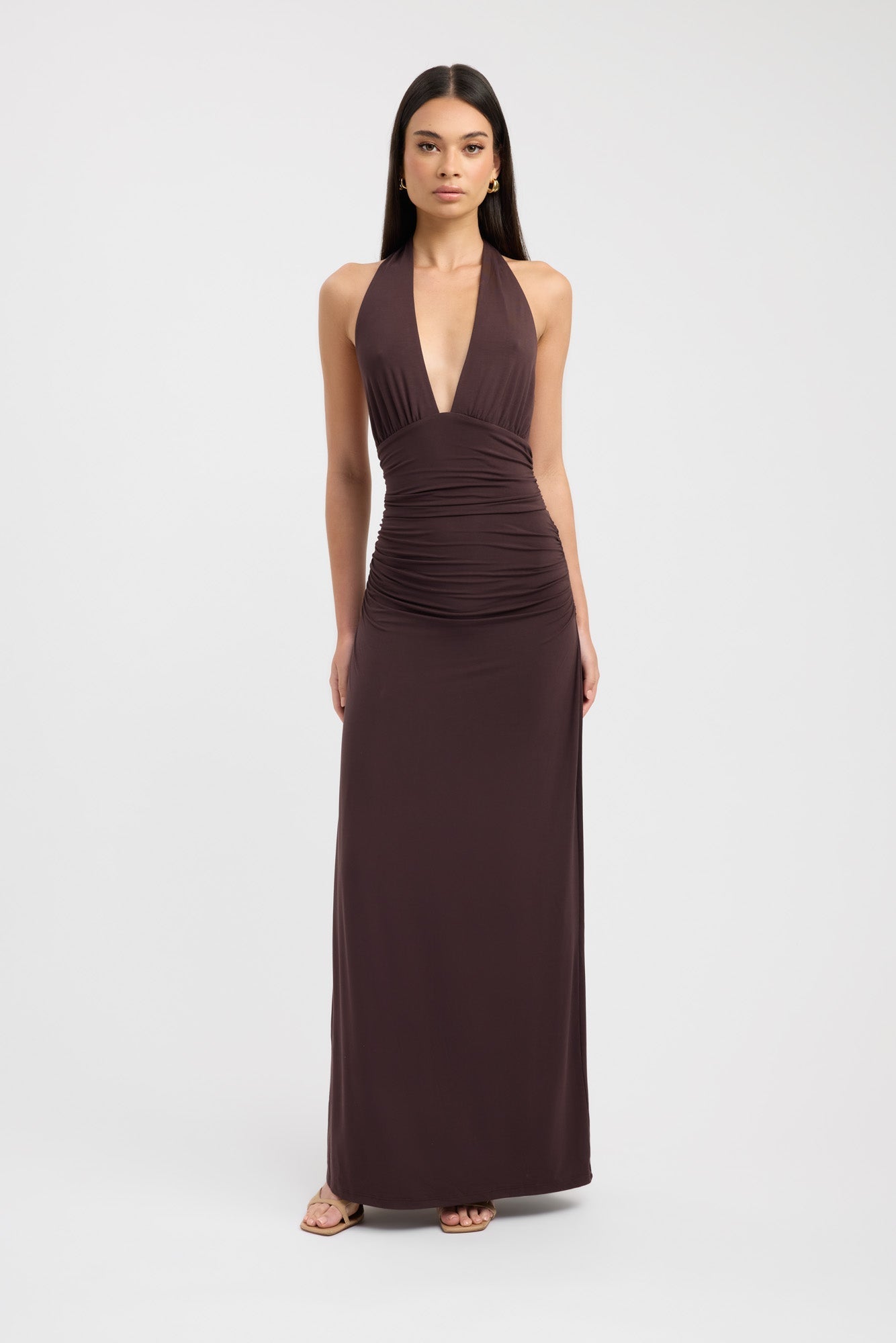 Elva -  Elegant Halterneck Maxiklänning