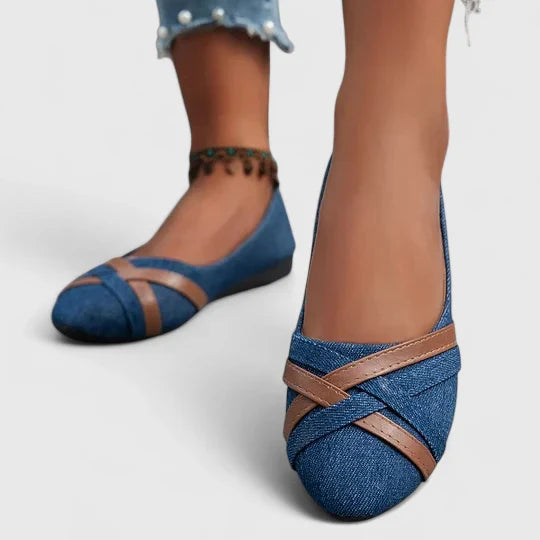 ALMA – VARDAGSBALLERINAS MED KORSDETALJ