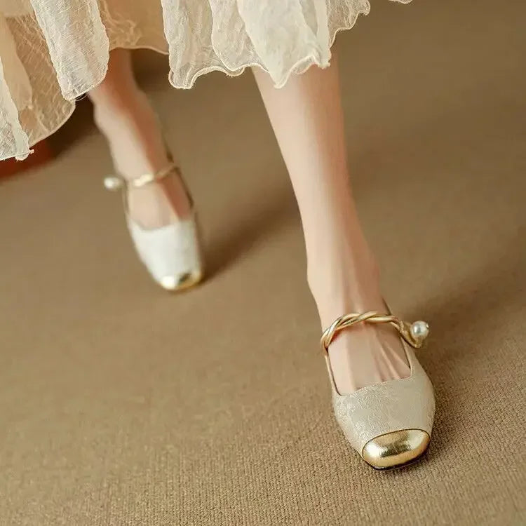 Elva -  Mary Janes