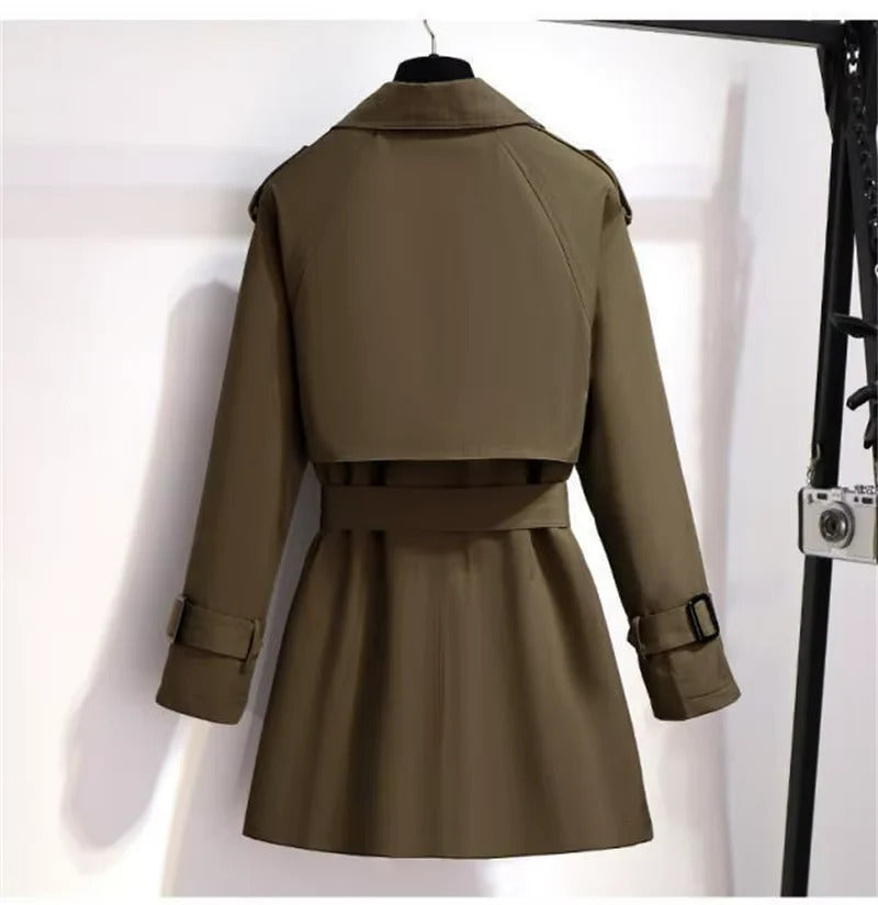 Elva - Kort och Chic Trenchcoat för Damer